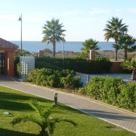Urbanizacion Las Arenas Isla Canela Exterior photo